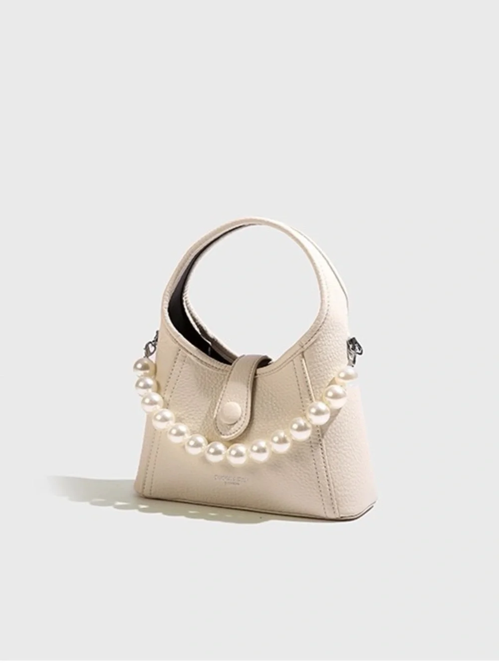 A chic mini PU leather handbag / crossbody bag - Picture 4 of 5